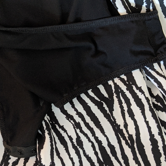 NWT Lucy Paris from Bloomingdales, Sz Small - Picture 13 of 16